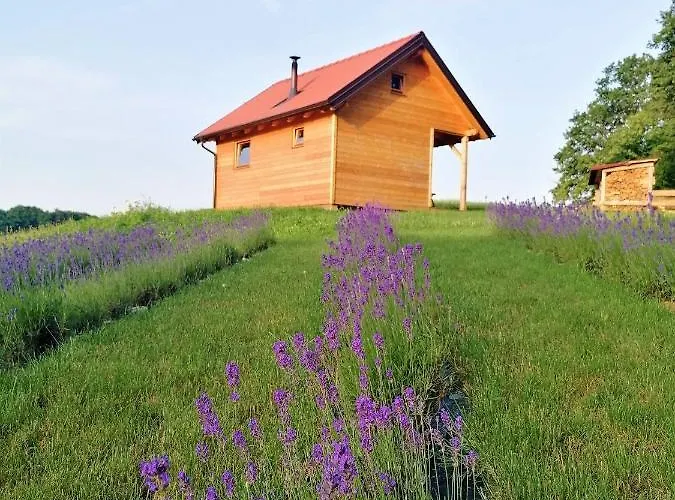 Jelenova Lesena Hiska Ferienhaus Loče pri Poljčanah