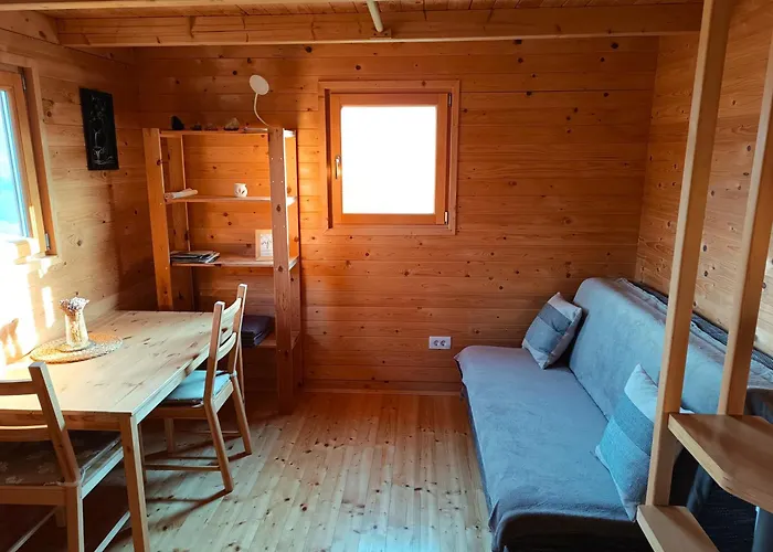 Jelenova Lesena Hiska Loče pri Poljčanah